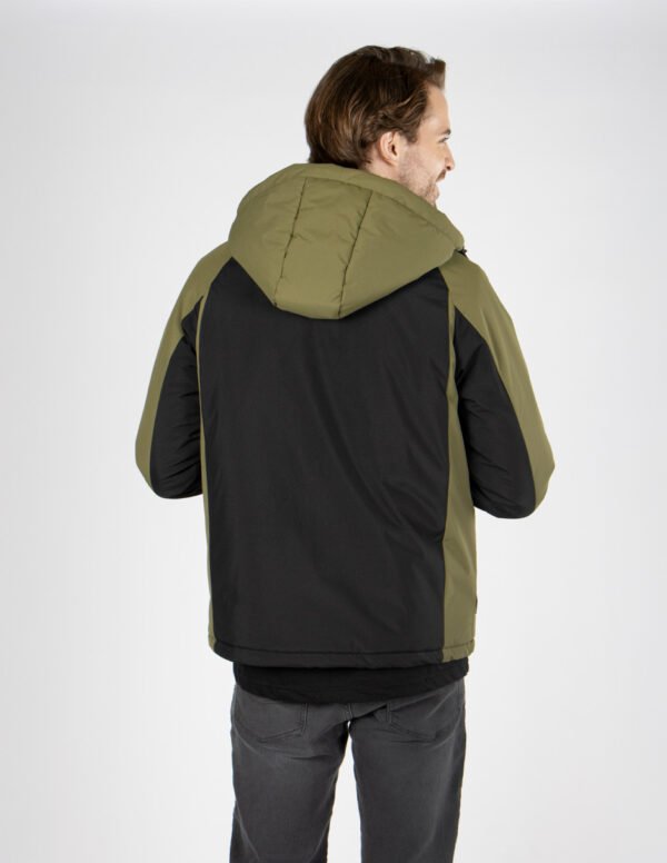 Chamarra con gorro JEEP - Negro/Olivo