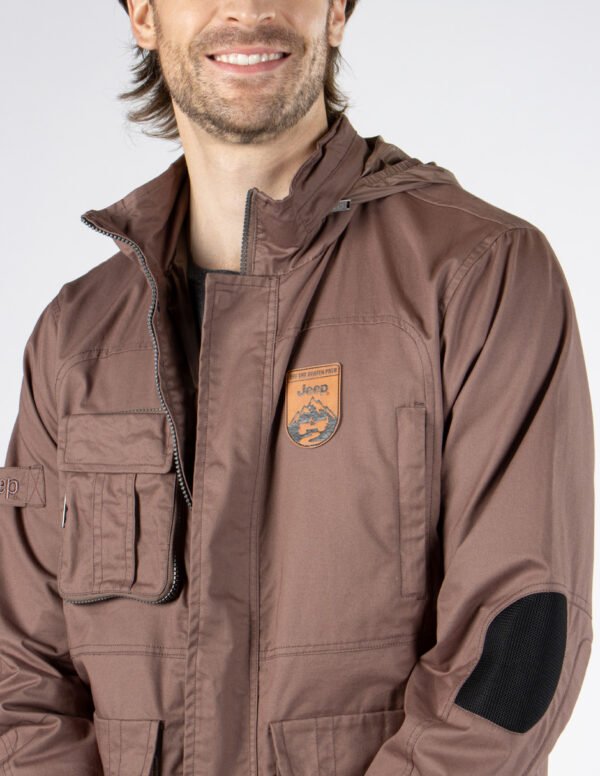 Chamarra con gorro JEEP - Tabaco